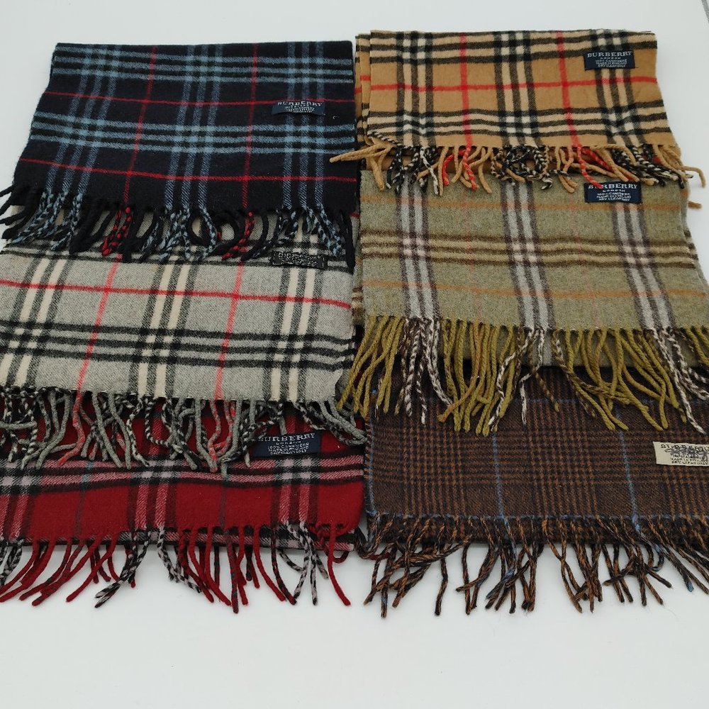 Burberry Scarfs
